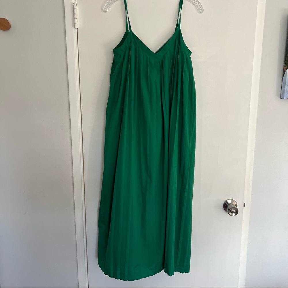 Green Spaghetti Strap Dress